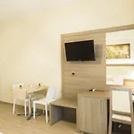 Bed & Breakfast Relais Tiburtina 3*