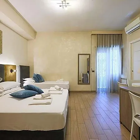 Couette-café Relais Tiburtina