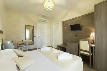 Relais Tiburtina Bed & Breakfast Rome