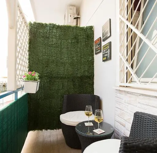 Relais Tiburtina Nocleg ze śniadaniem 4*